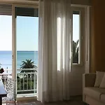 Napoleon Hotel 3*