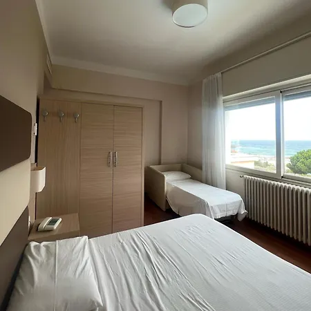 拿破仑酒店 酒店 圣雷默