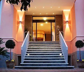 Hotell Napoleon 3*